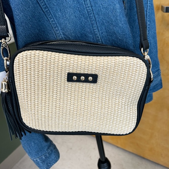 Silvia Straw Camera Bag by Pretty Simple - Picture 2 of 6